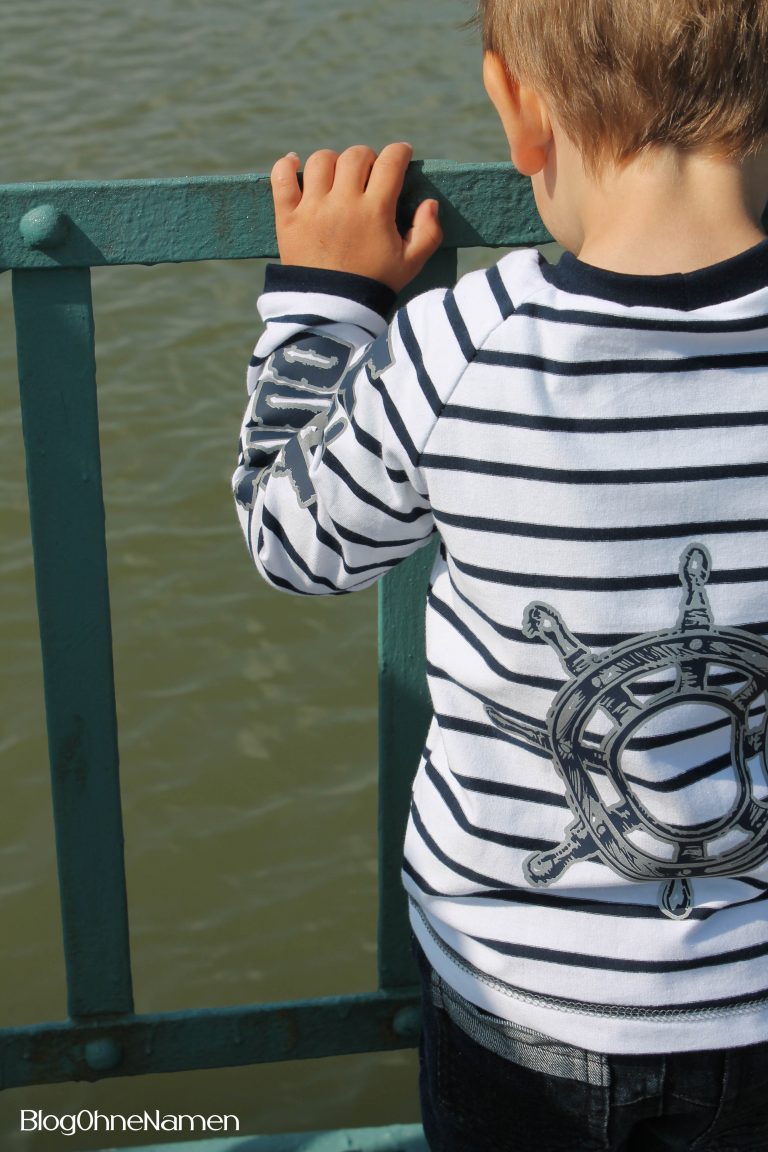 Maritimes Langarmshirt für Jungs