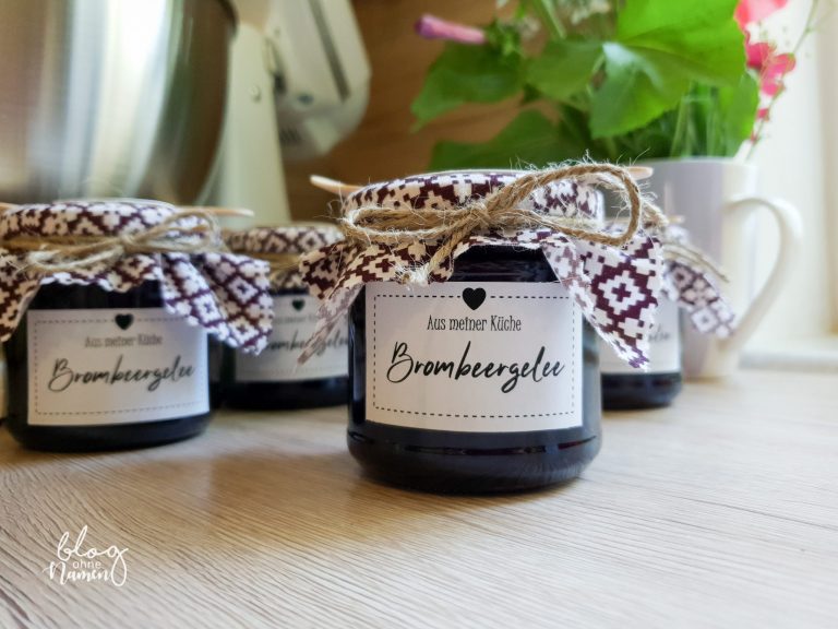 Brombeergelee mit Kindheitserinnerungen + Druckvorlage